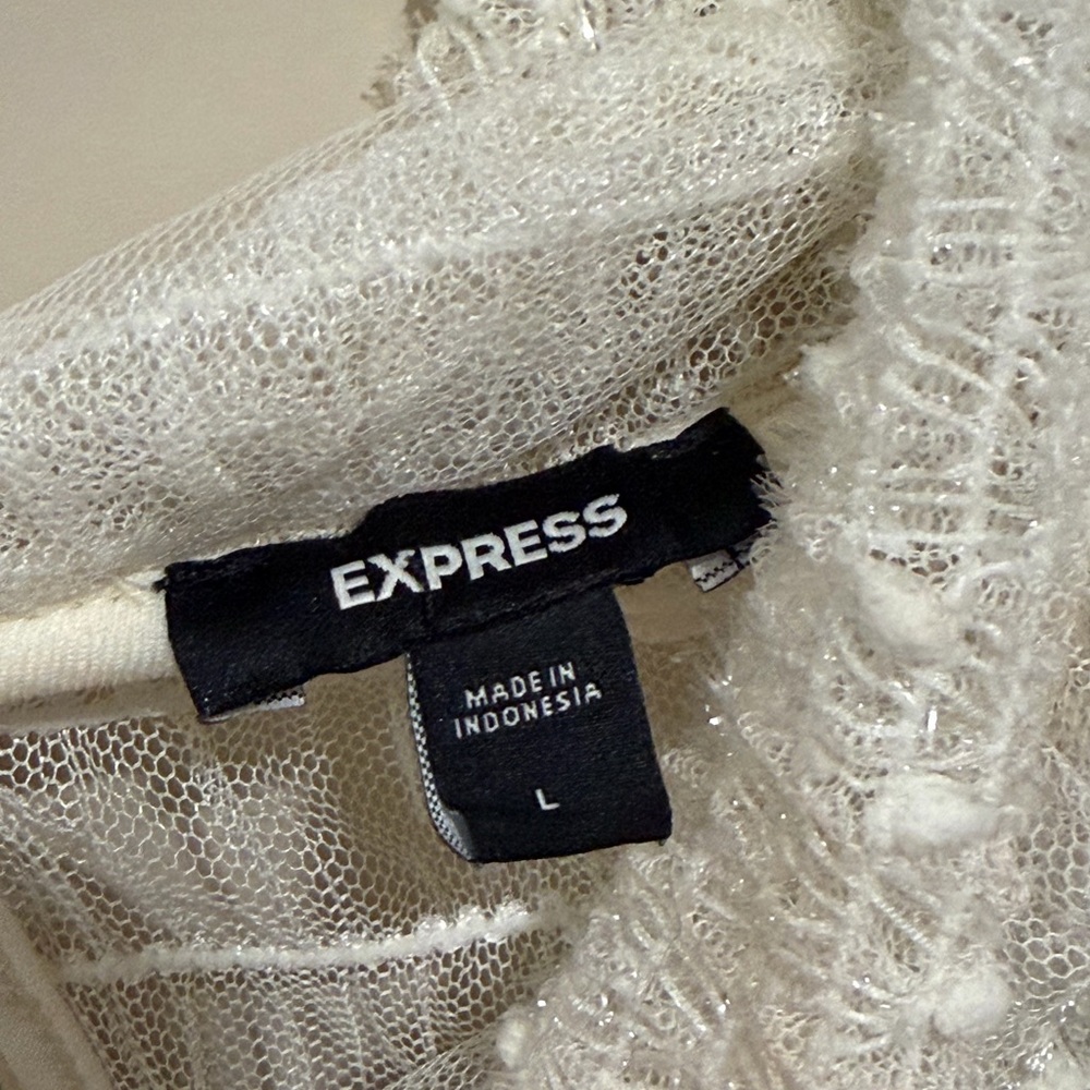 Express Cream Lace-Striped Balloon Sleeve Blouse - Picture 3 of 3